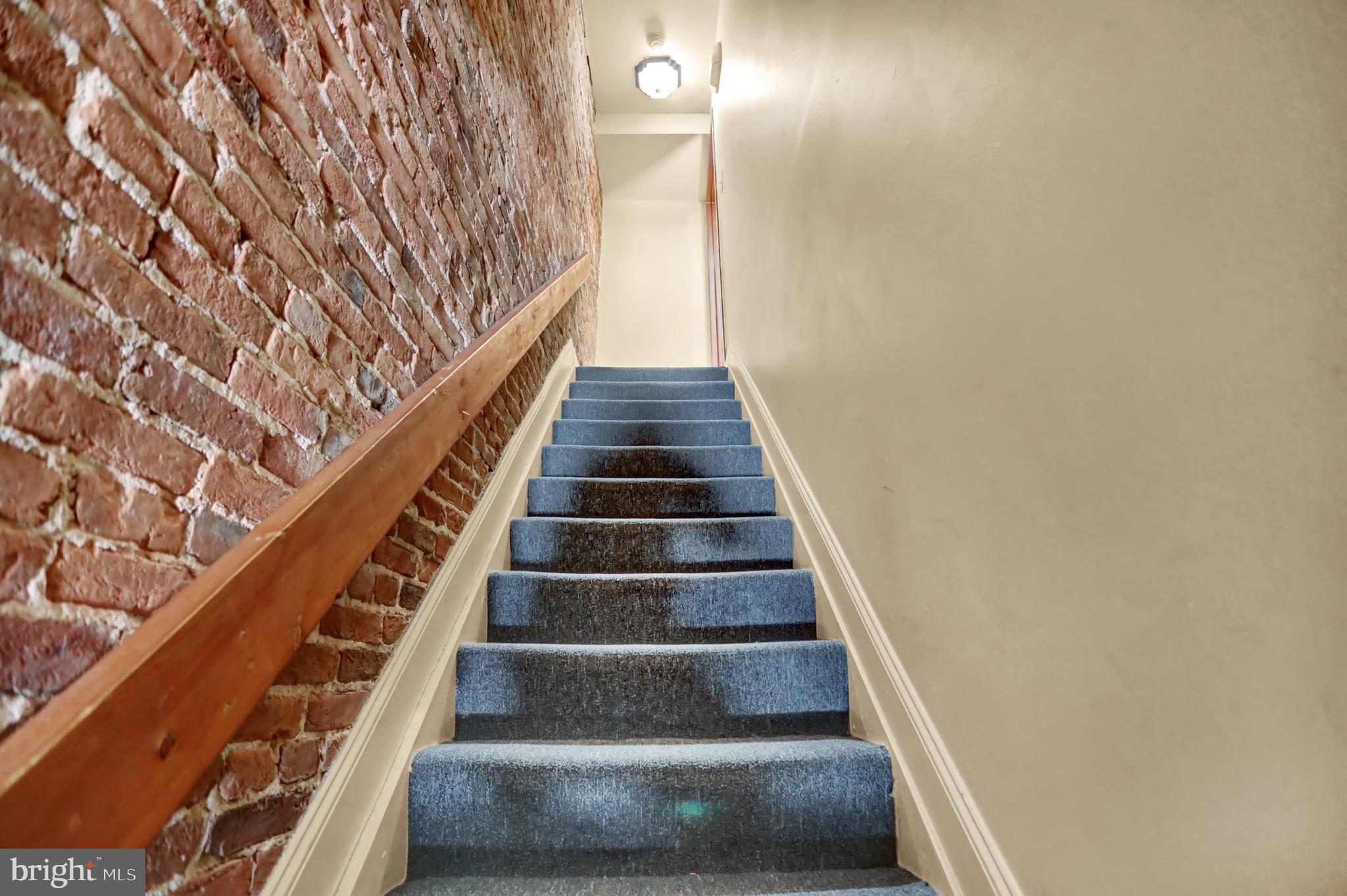 FEDERAL HILL HISTORIC DISTRICT - Residential Lease