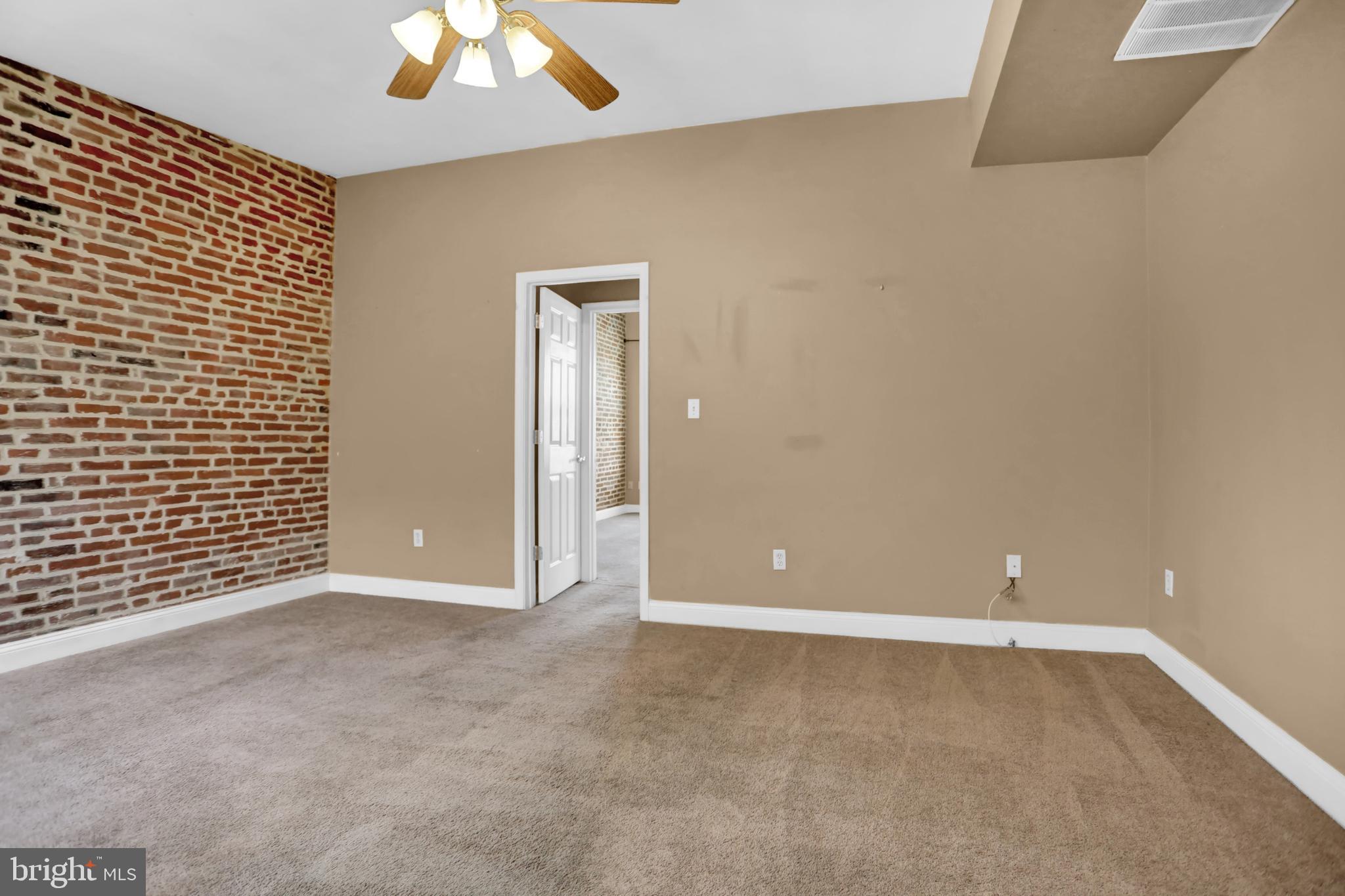 FEDERAL HILL HISTORIC DISTRICT - Residential Lease