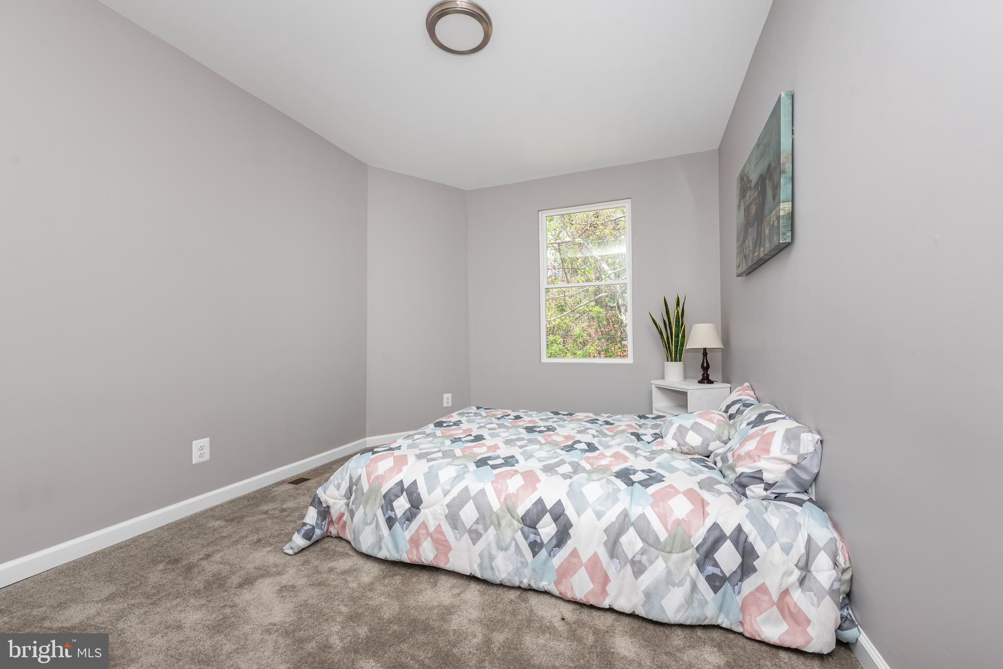 OLIVER - Residential