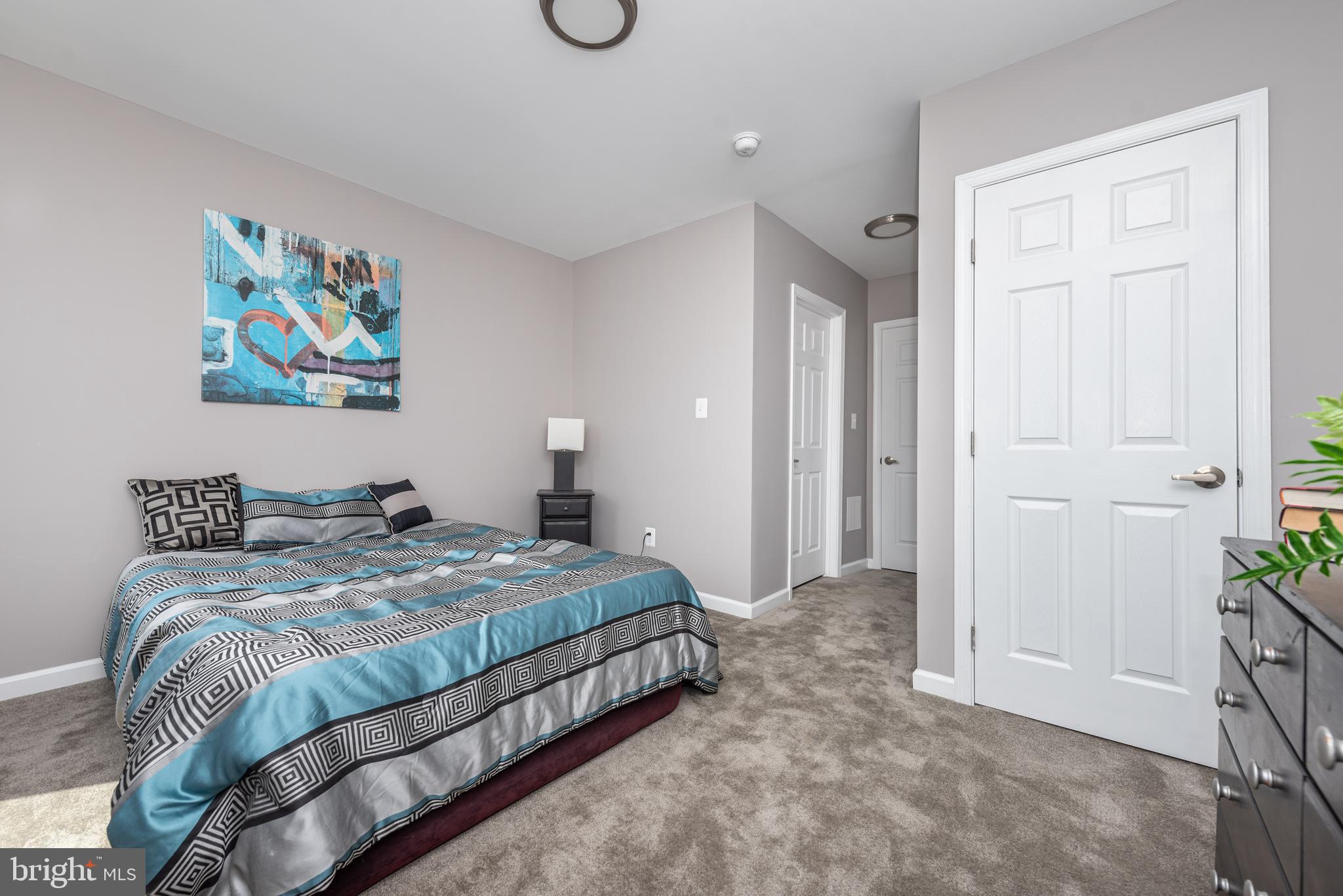 OLIVER - Residential