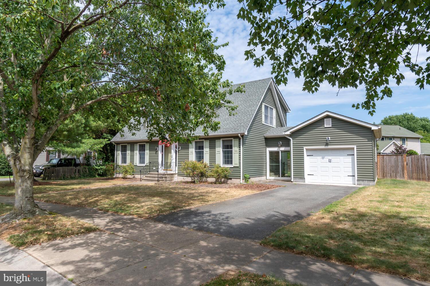 CHARLESTOWN VILLAGE - Residential