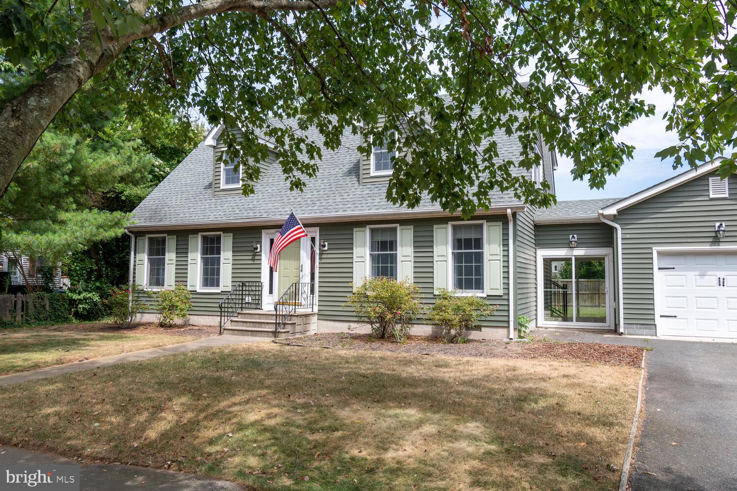 CHARLESTOWN VILLAGE - Residential