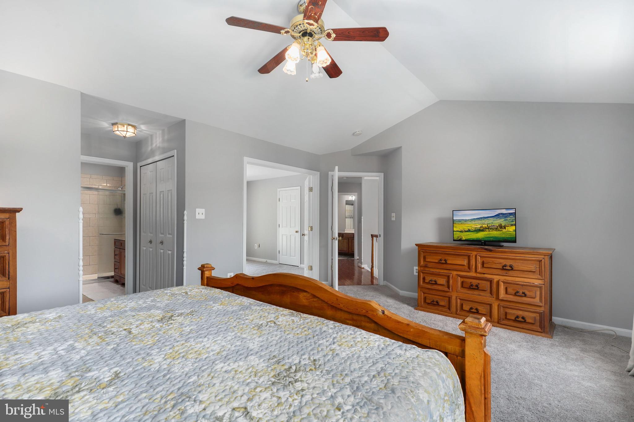 JACKSON PONDS ESTATES - Residential