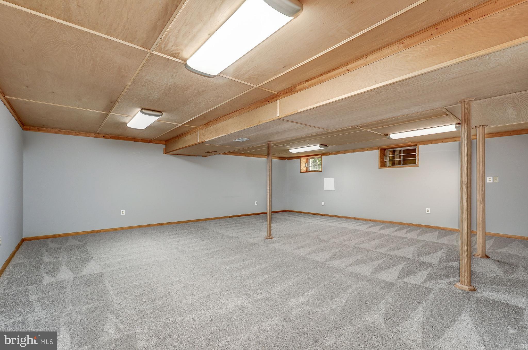 JACKSON PONDS ESTATES - Residential