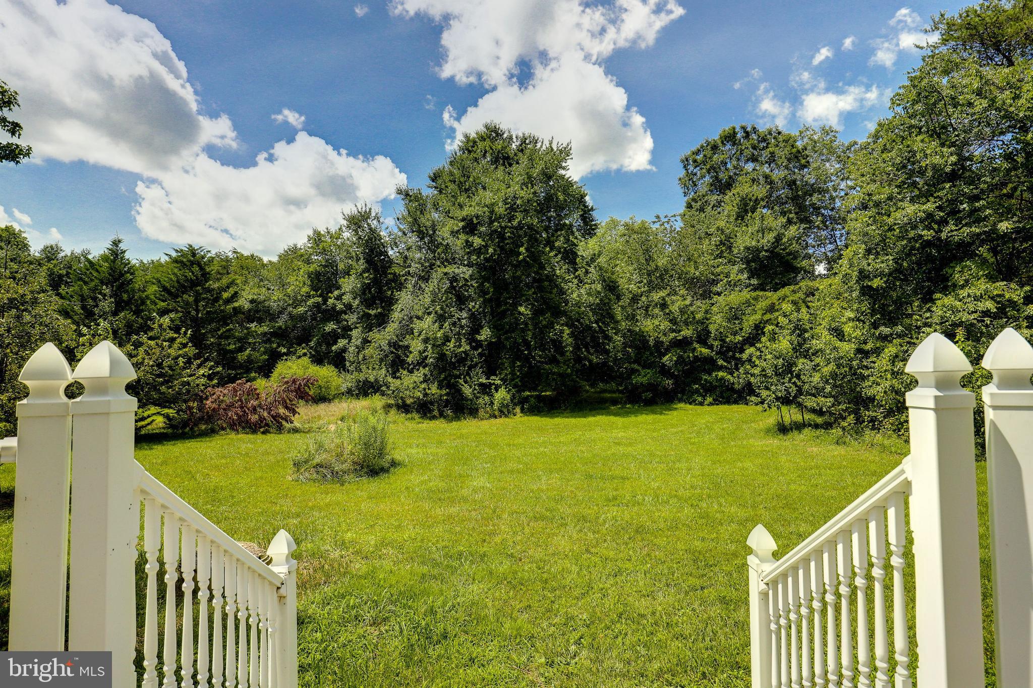 JACKSON PONDS ESTATES - Residential