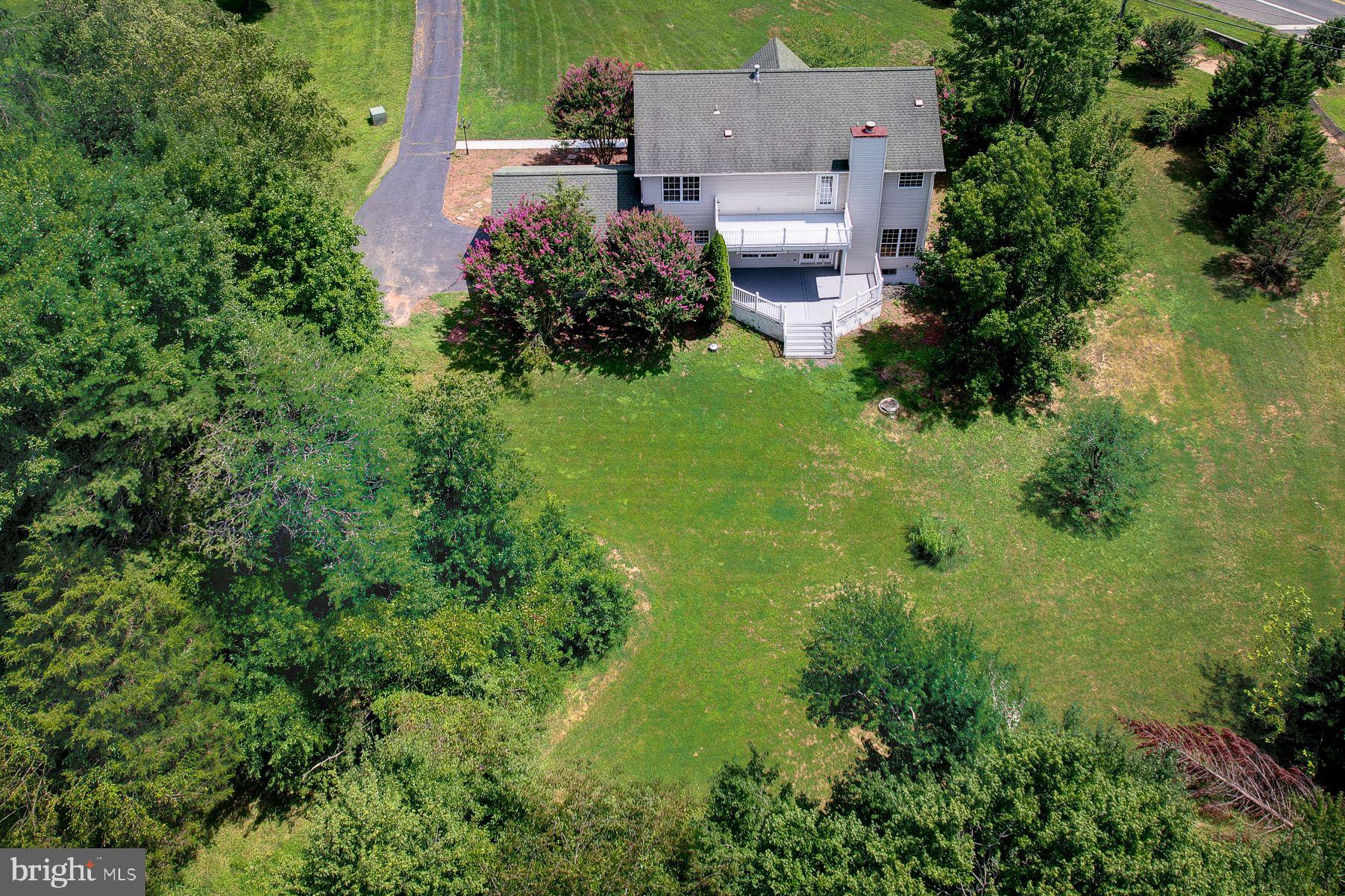 JACKSON PONDS ESTATES - Residential