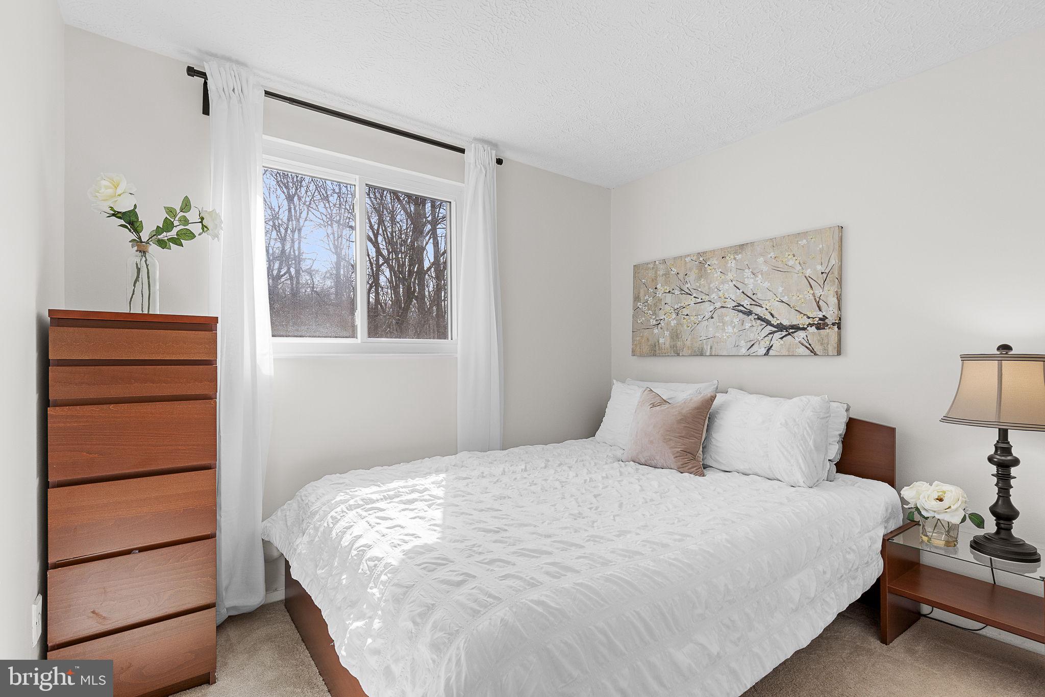 NEWINGTON FOREST - Residential