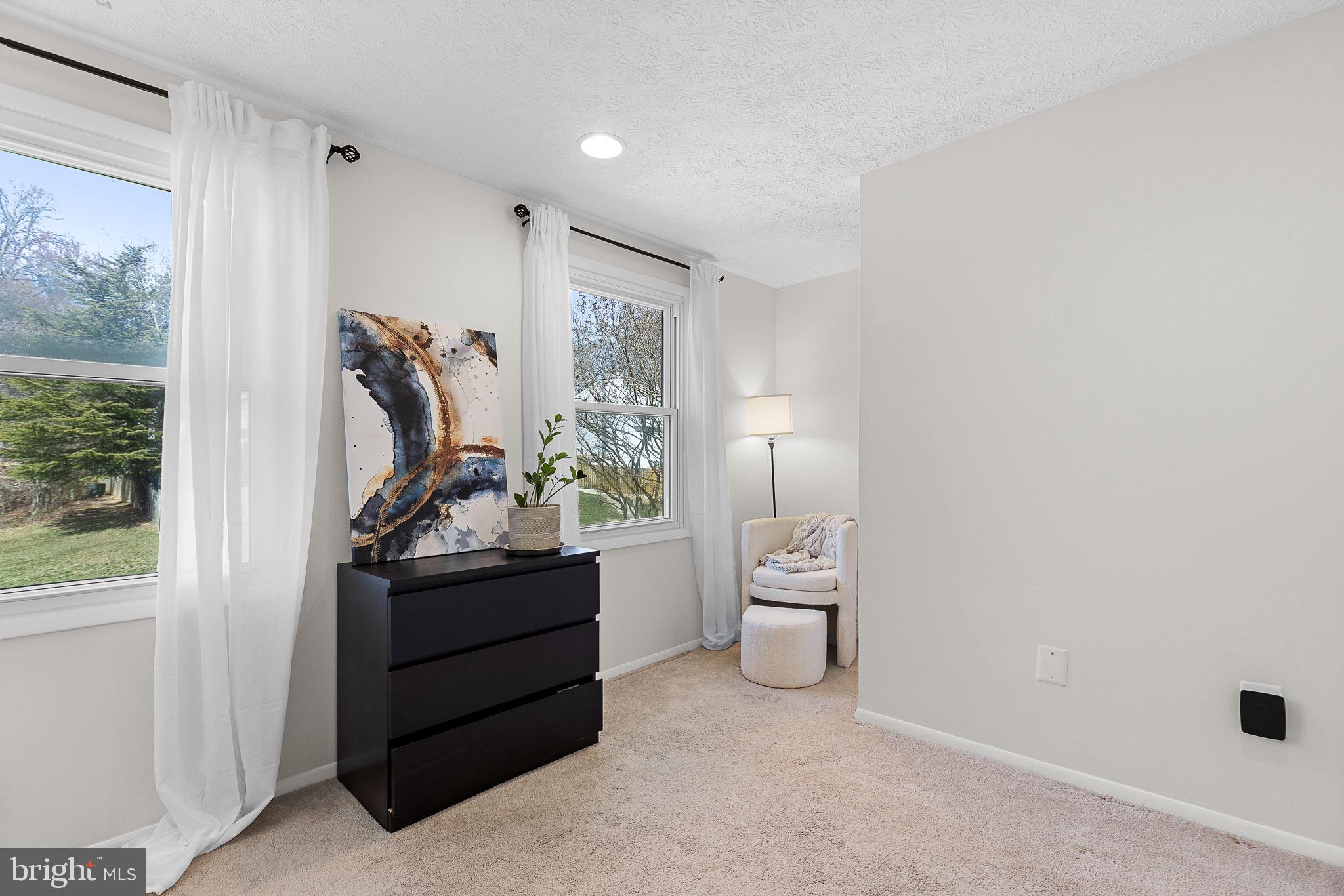 NEWINGTON FOREST - Residential