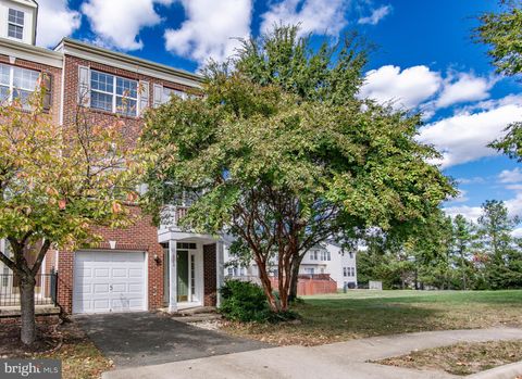 9700 KENNOWAY COURT BRISTOW VA 20136
