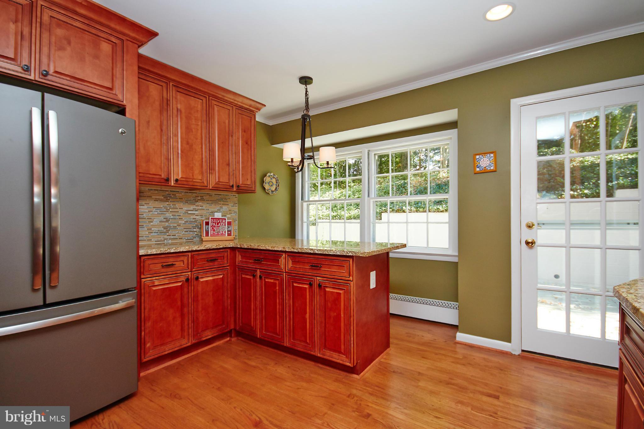 RIVERCREST - Residential