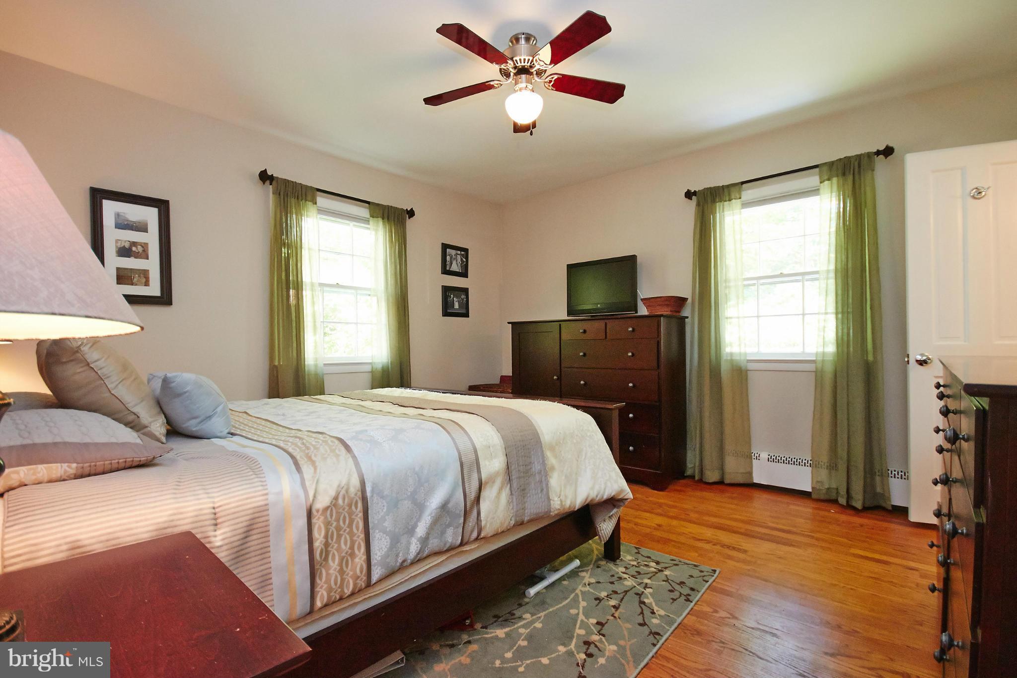RIVERCREST - Residential