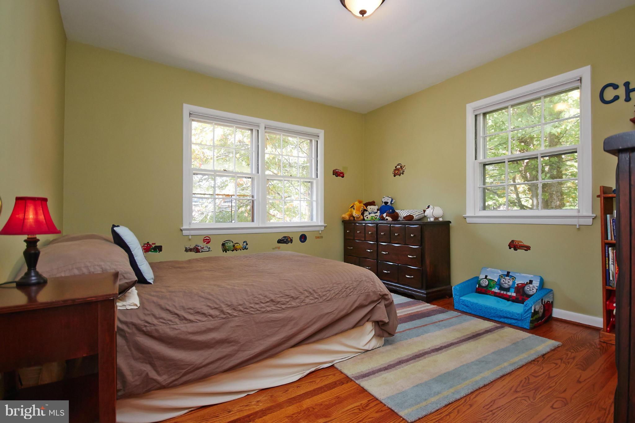 RIVERCREST - Residential