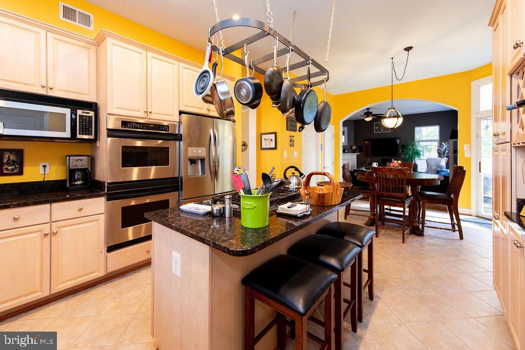 KING FARM WATKINS POND - Residential