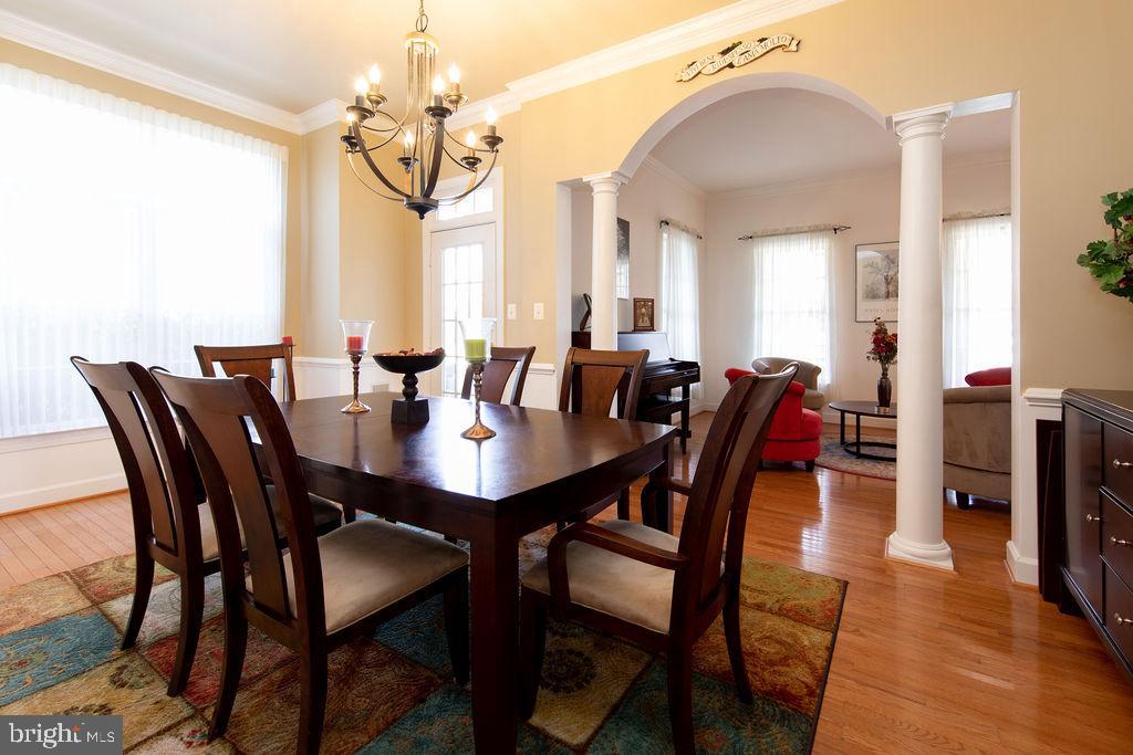 KING FARM WATKINS POND - Residential