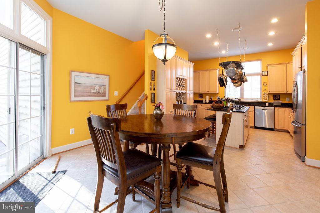 KING FARM WATKINS POND - Residential