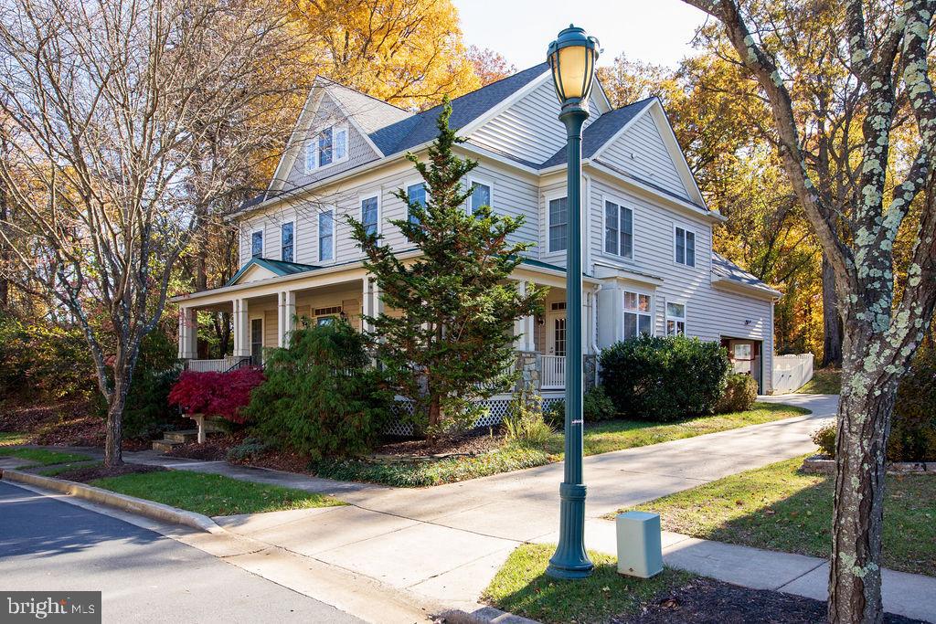 KING FARM WATKINS POND - Residential