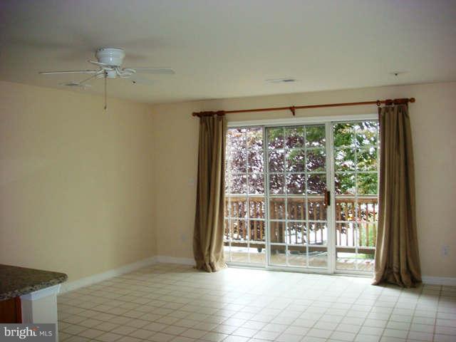 BARRINGTON POINTE - Residential