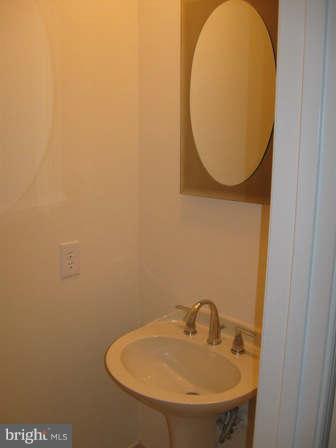 BARRINGTON POINTE - Residential