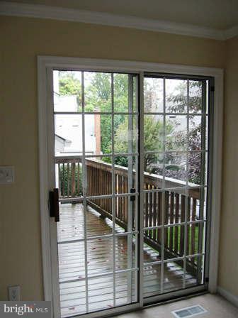 BARRINGTON POINTE - Residential