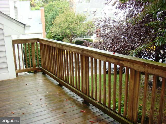 BARRINGTON POINTE - Residential