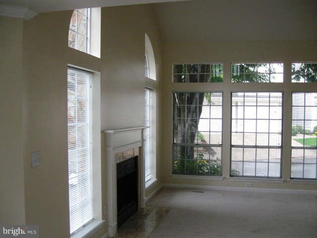 BARRINGTON POINTE - Residential