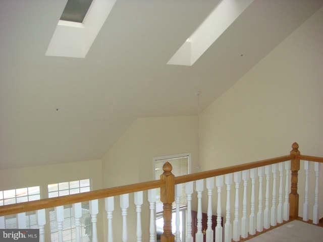 BARRINGTON POINTE - Residential