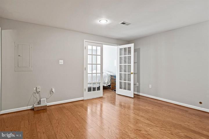 RANDOM HILLS LAND BAY - Residential Lease