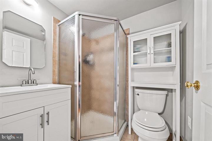 RANDOM HILLS LAND BAY - Residential Lease