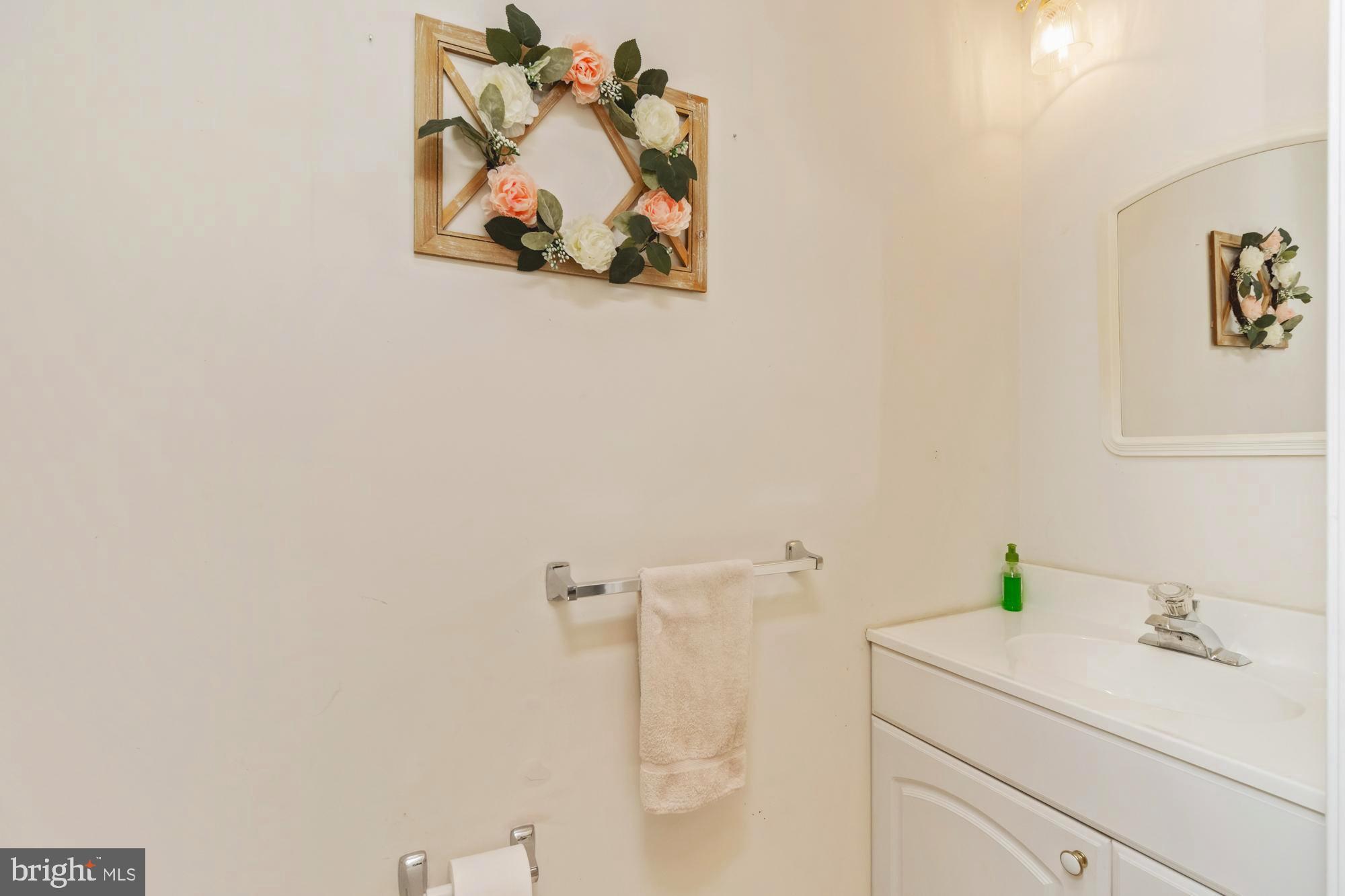 HILLENDALE PARK - Residential