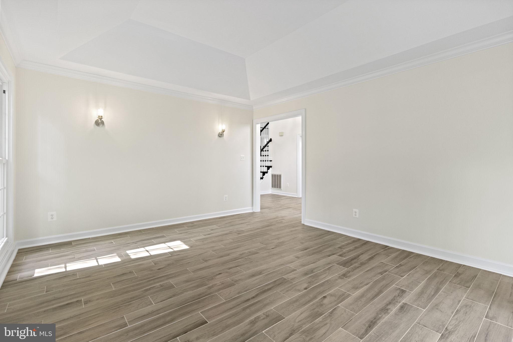 ULMSTEAD COVE - Residential