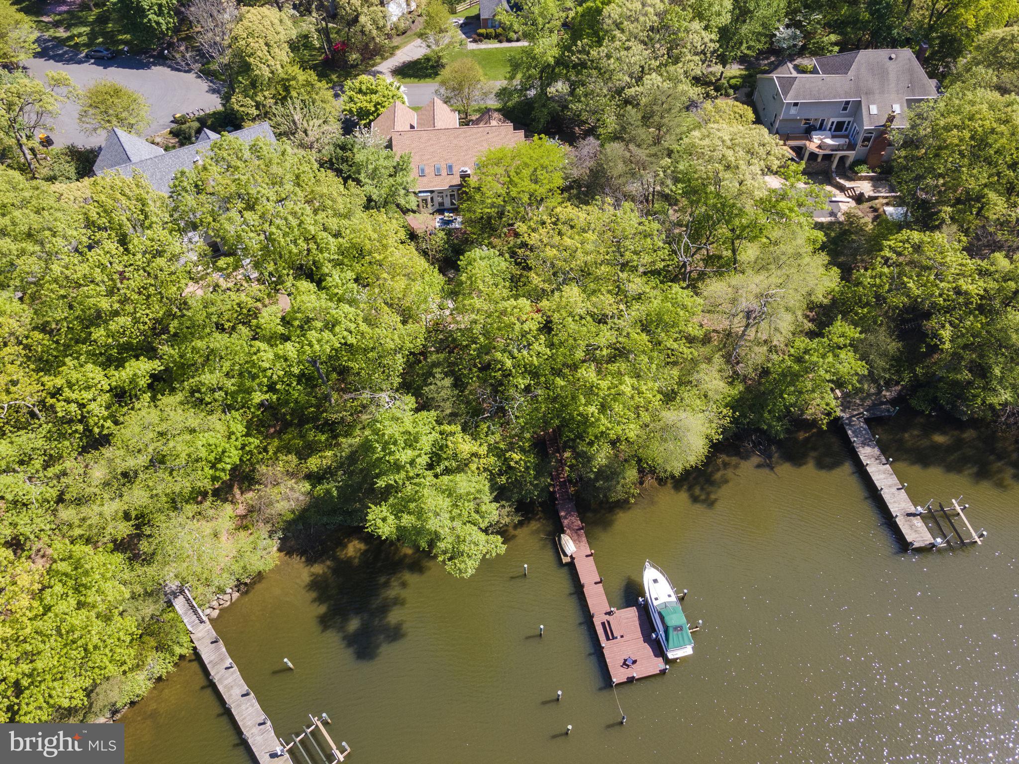 ULMSTEAD COVE - Residential