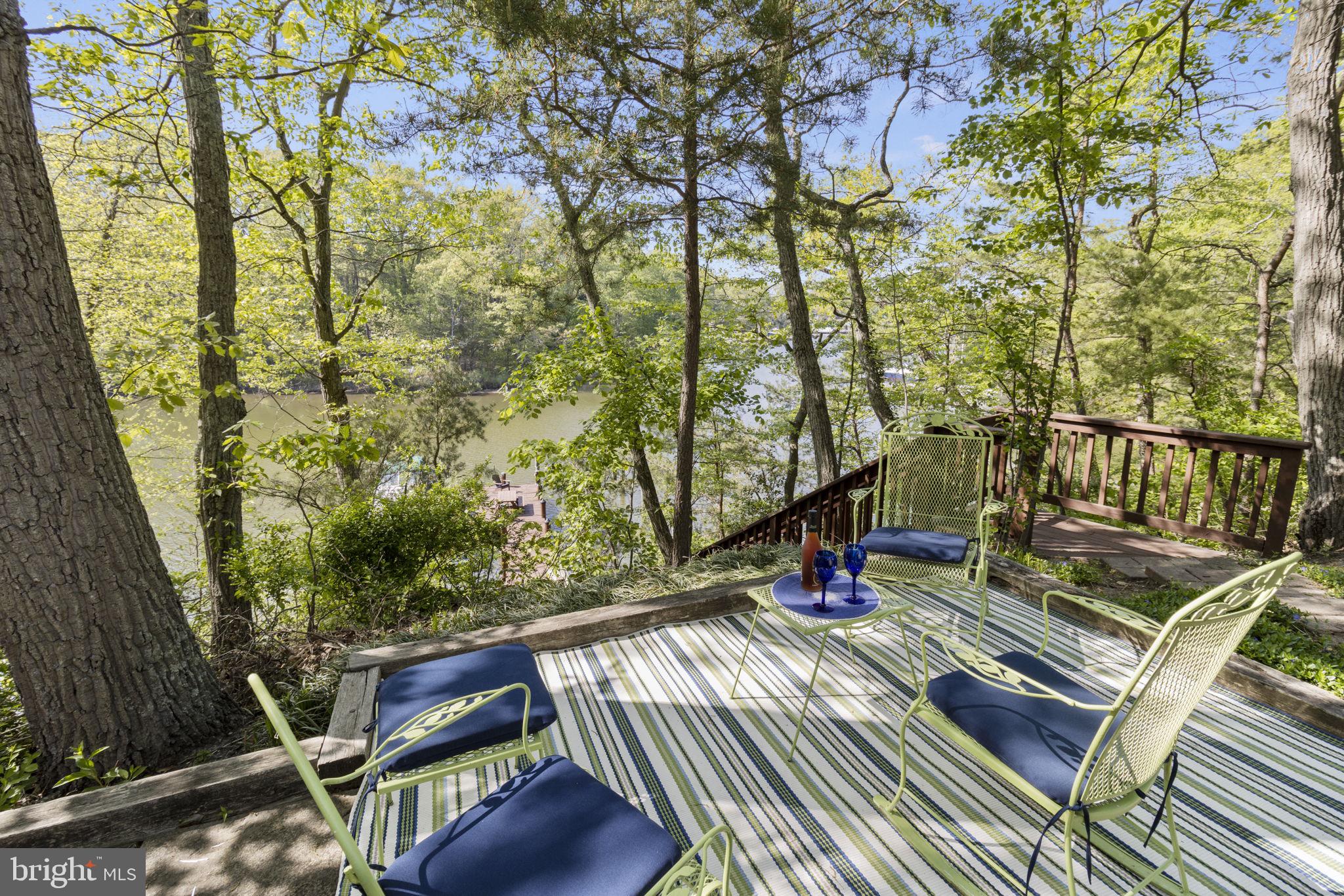 ULMSTEAD COVE - Residential