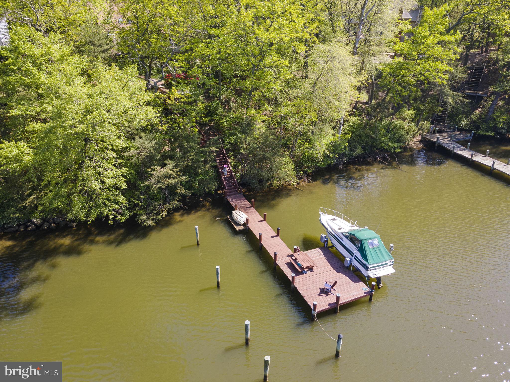 ULMSTEAD COVE - Residential