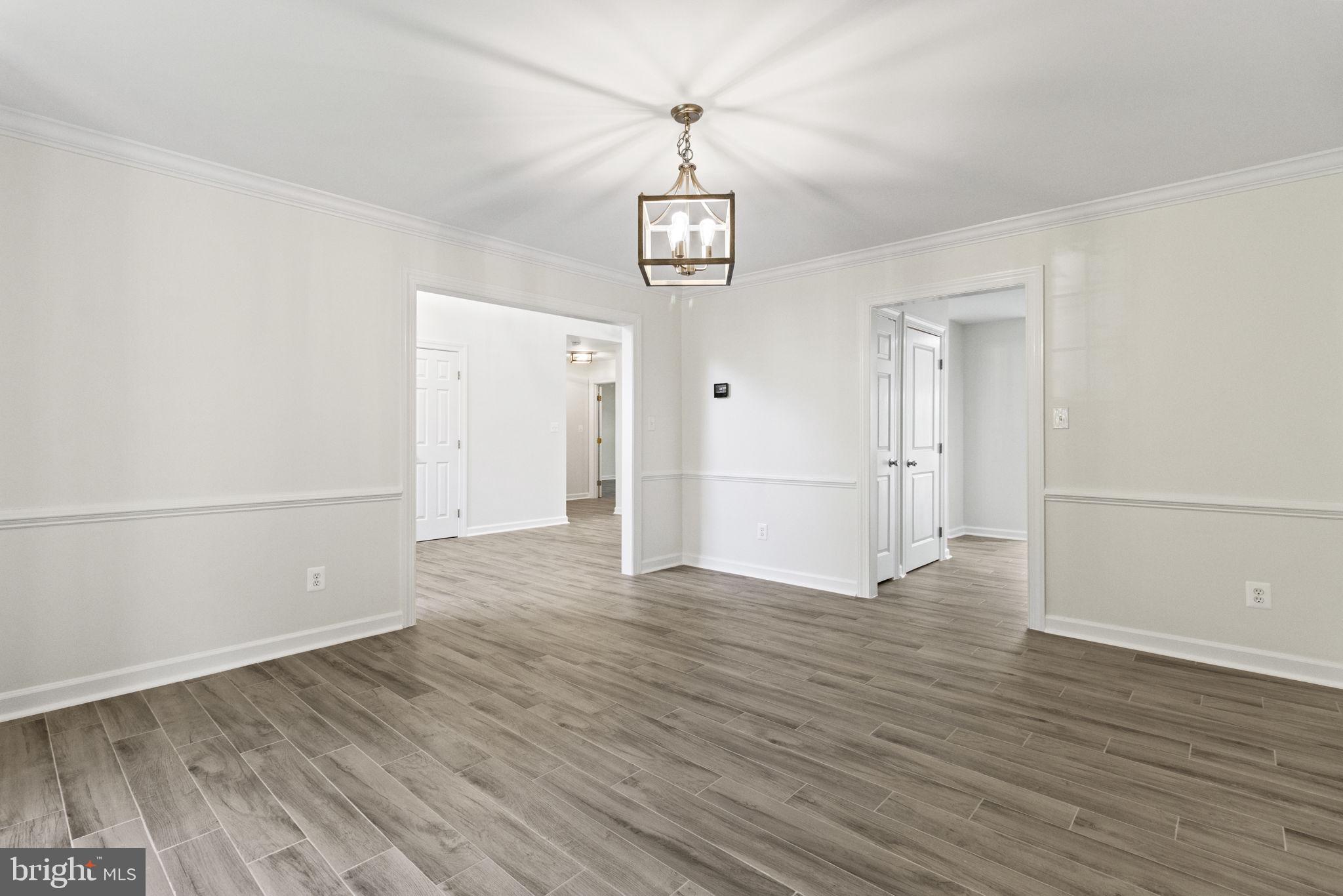 ULMSTEAD COVE - Residential