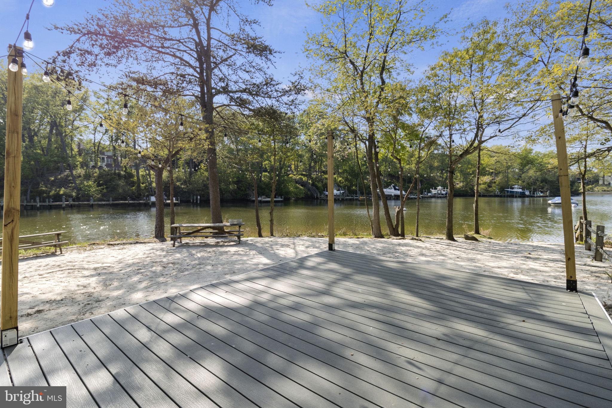 ULMSTEAD COVE - Residential