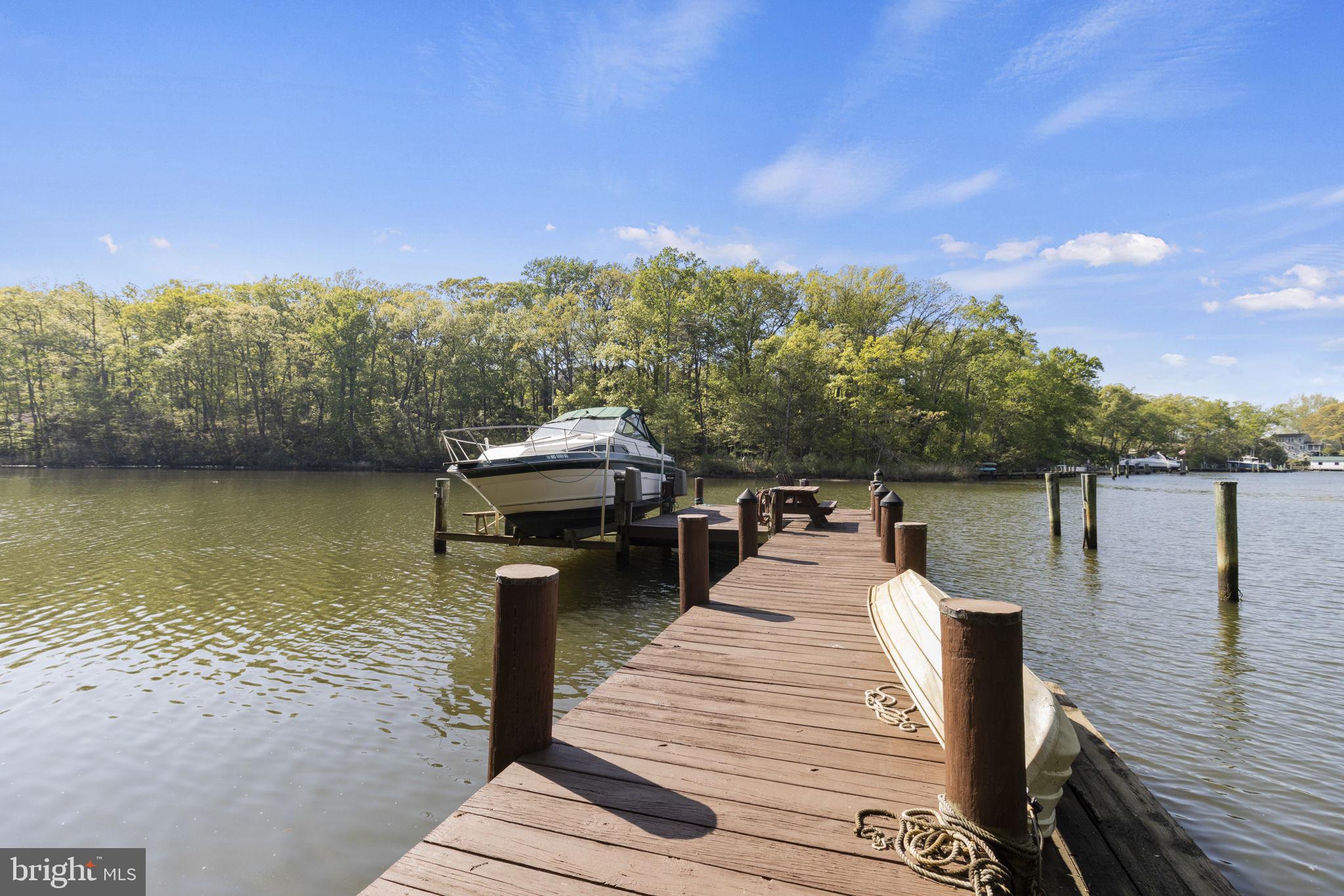 ULMSTEAD COVE - Residential