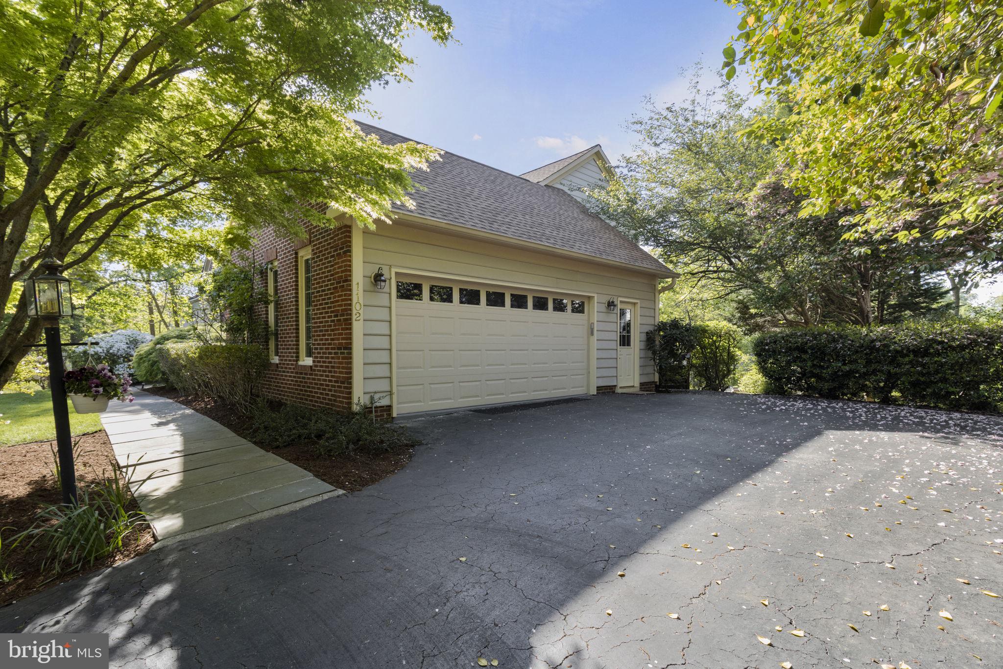 ULMSTEAD COVE - Residential