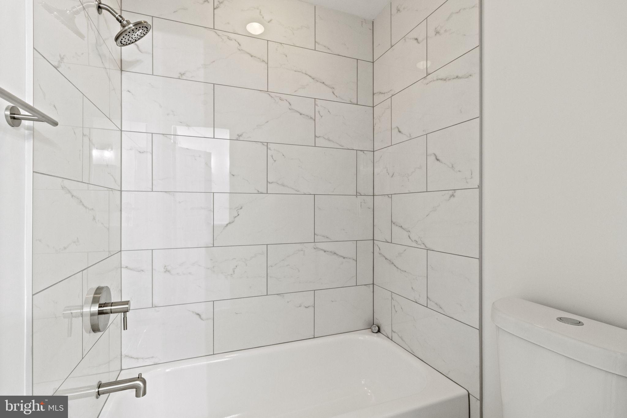 ULMSTEAD COVE - Residential