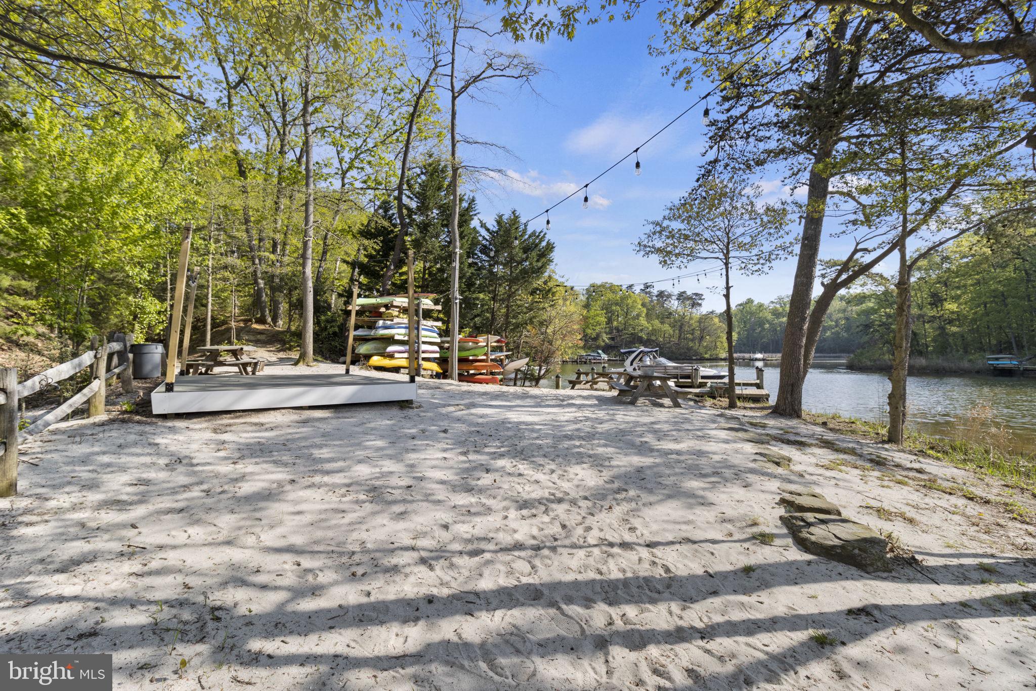 ULMSTEAD COVE - Residential