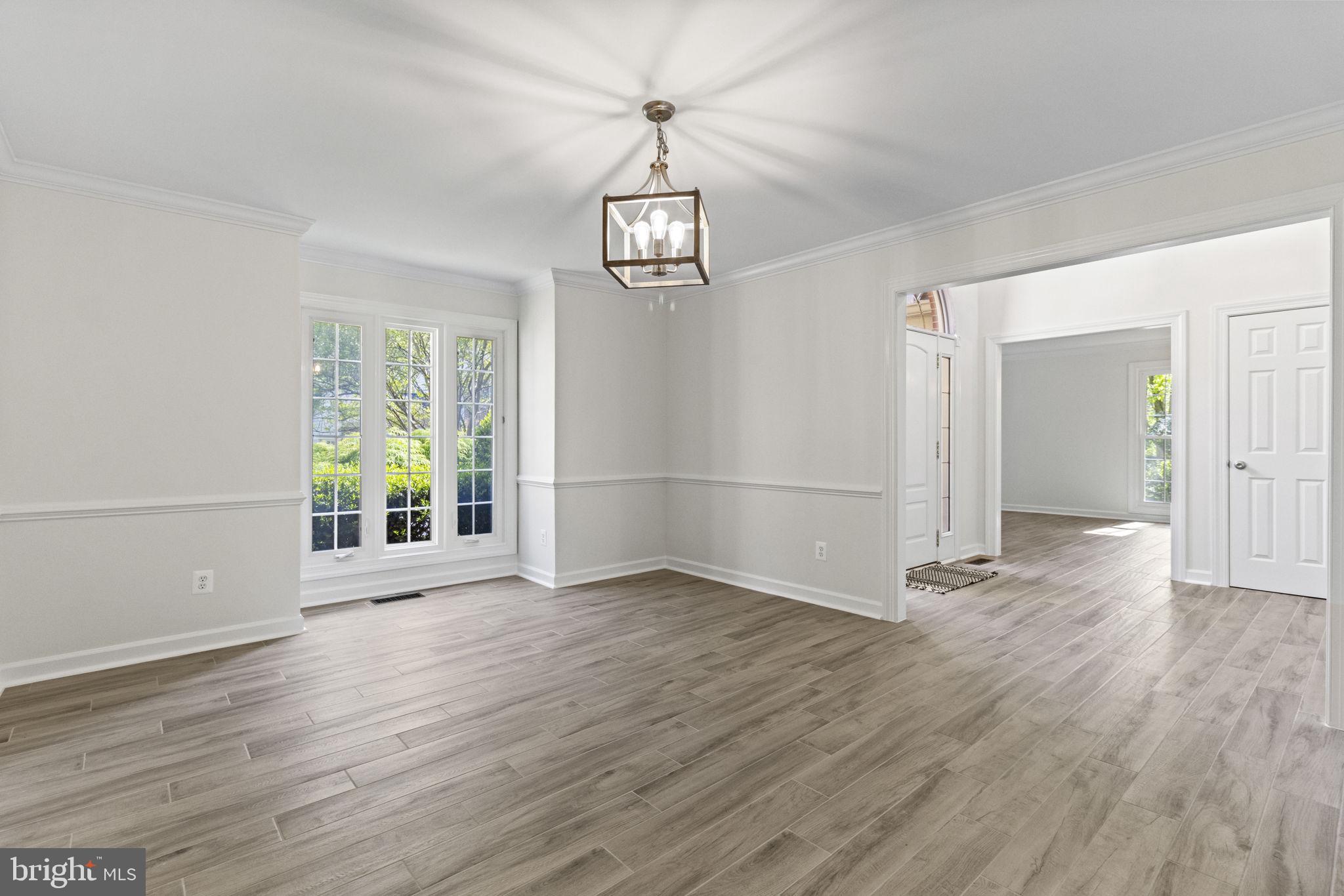 ULMSTEAD COVE - Residential