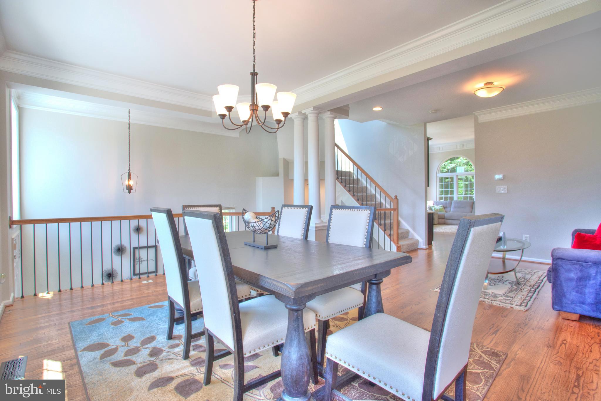 ISLAND CREEK - Residential