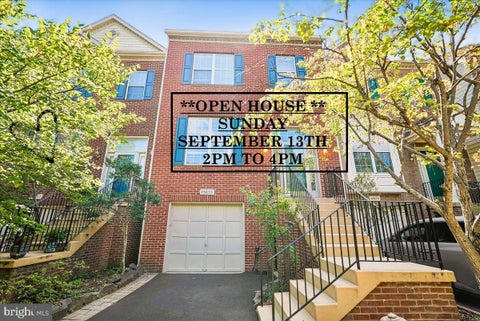 Townhouse For Sale - 45855 Debhill Terrace<br/> Loudoun County, STERLING, VA 20166