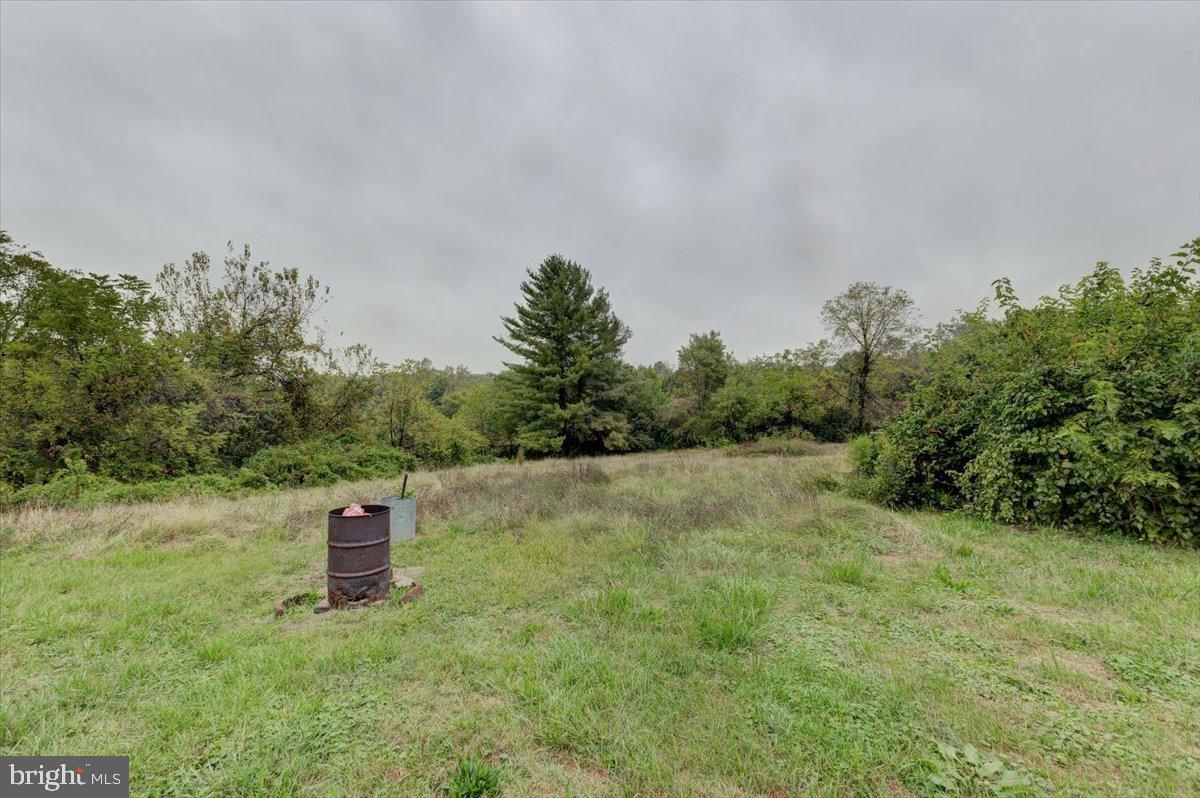 WINDSOR MILL - Residential