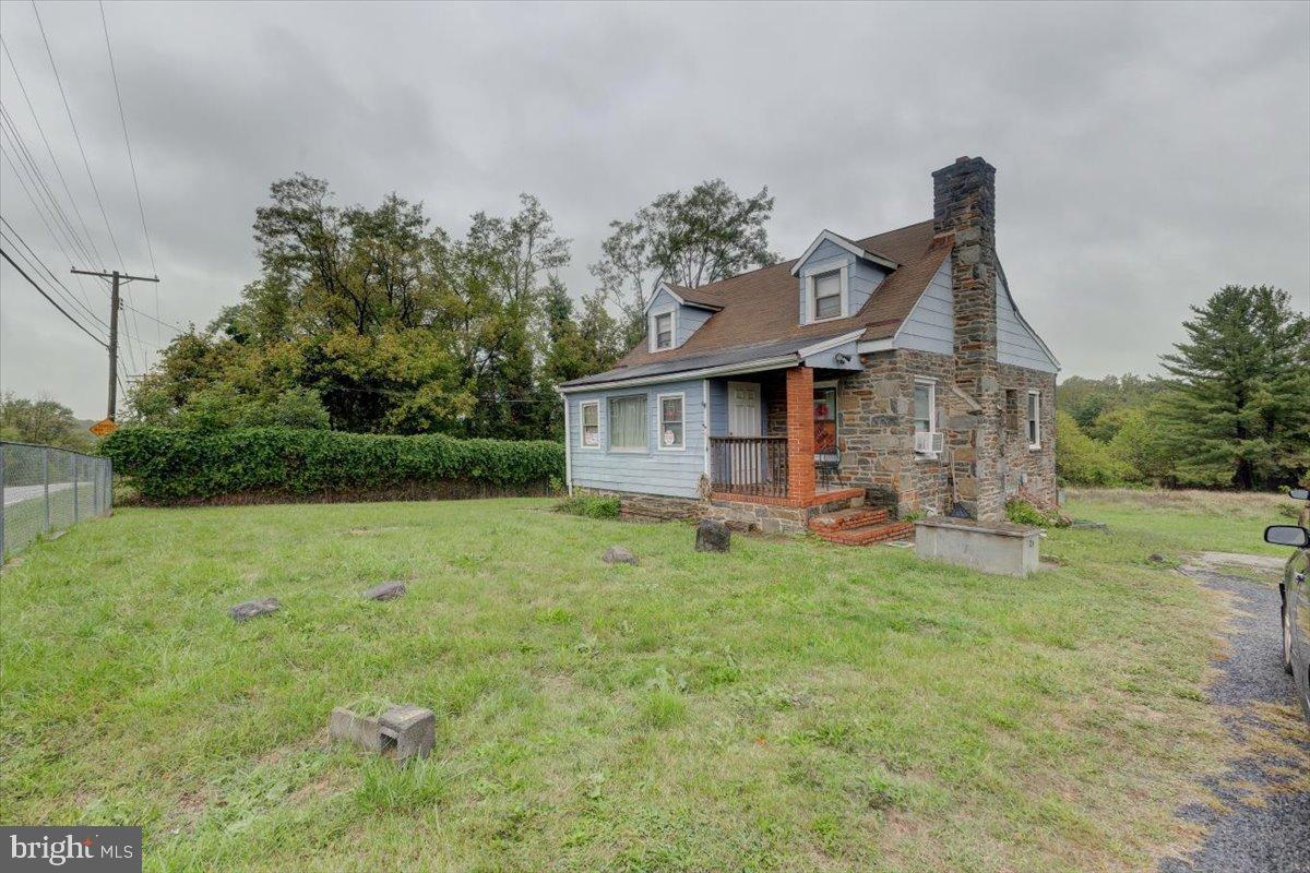 WINDSOR MILL - Residential