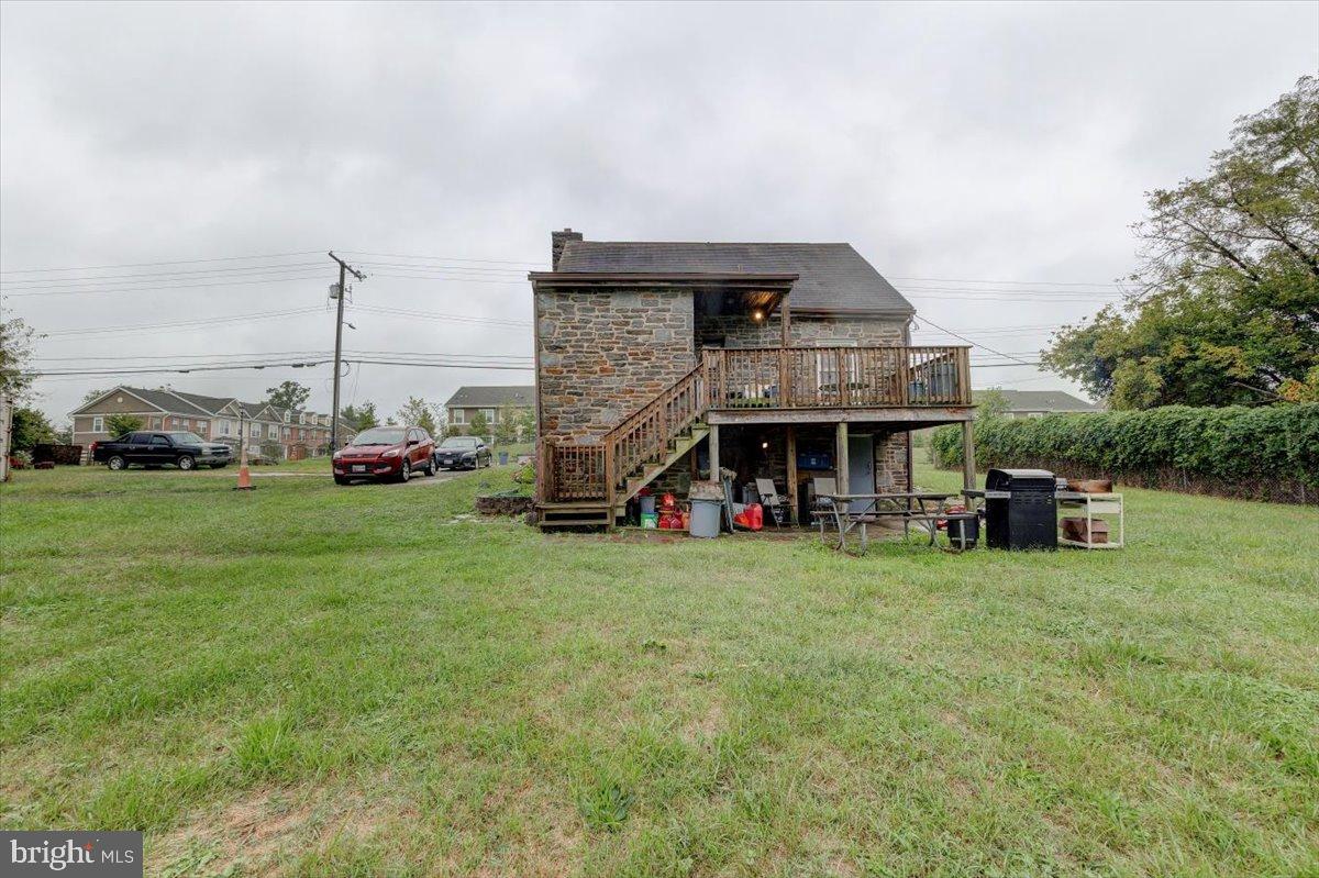 WINDSOR MILL - Residential