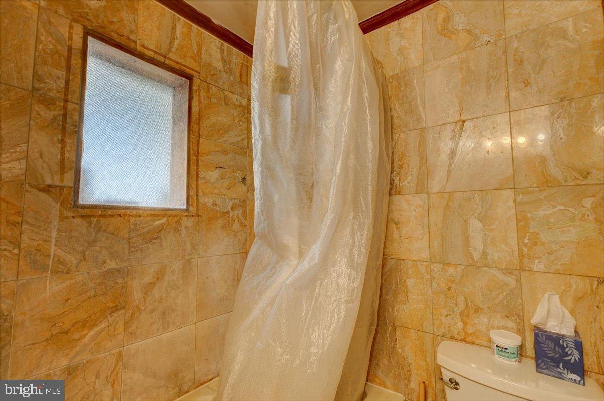 WINDSOR MILL - Residential