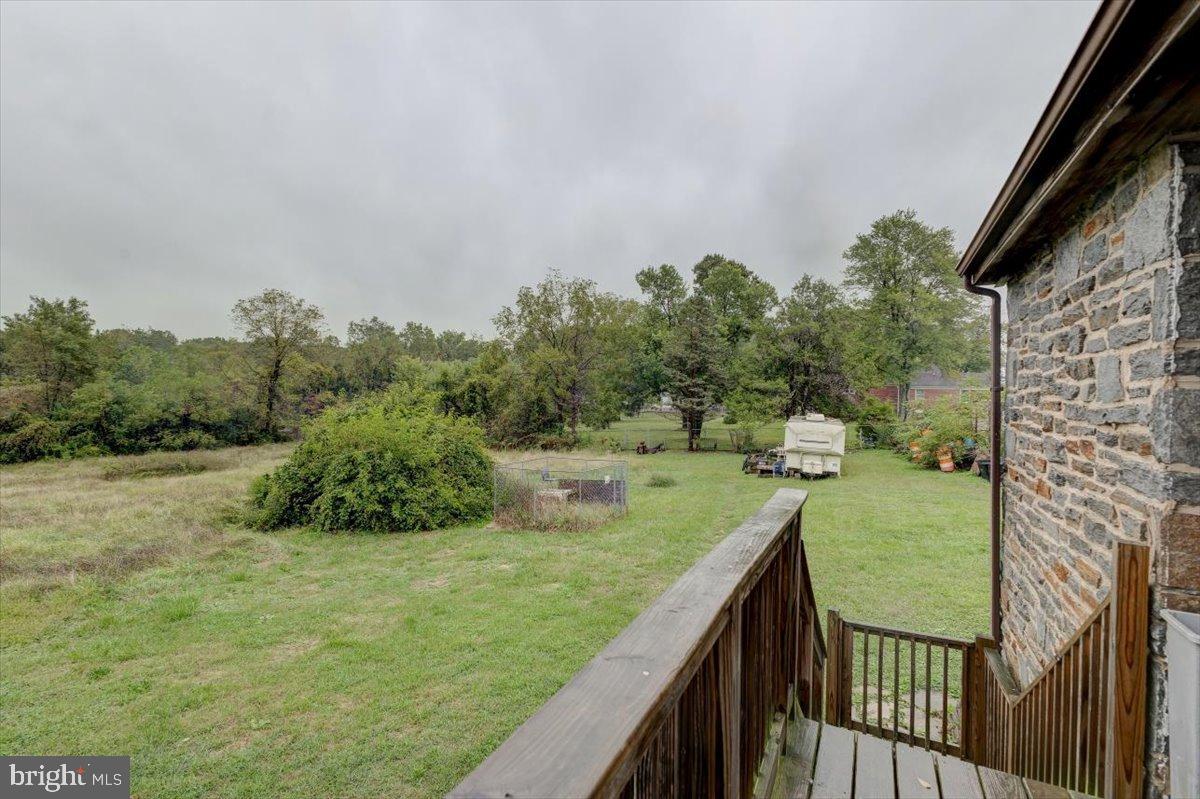 WINDSOR MILL - Residential