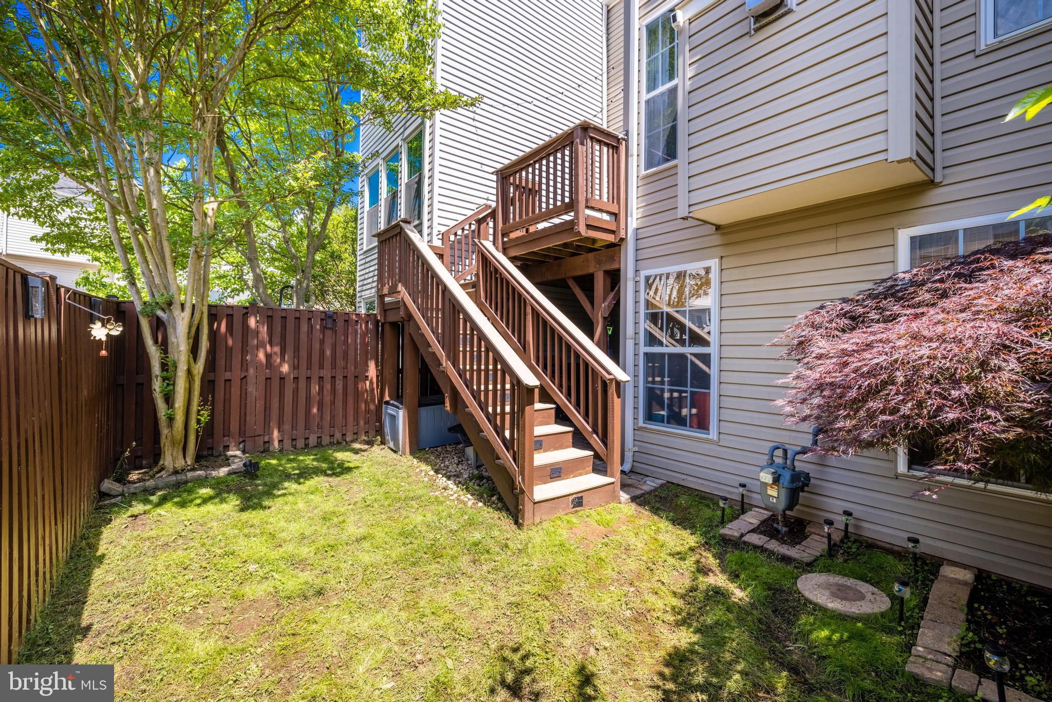 GREENHILL CROSSING - Residential Lease