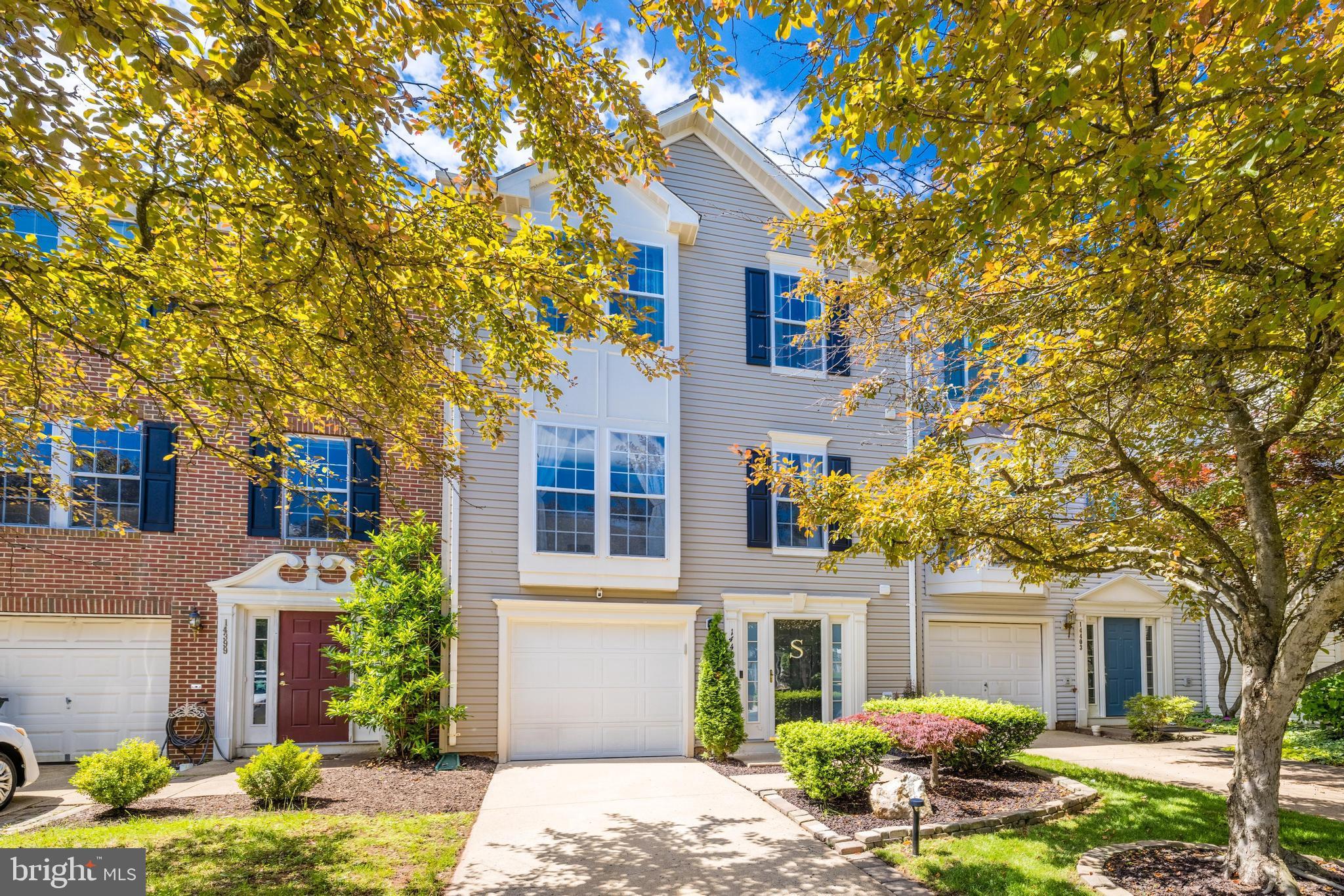 GREENHILL CROSSING - Residential Lease