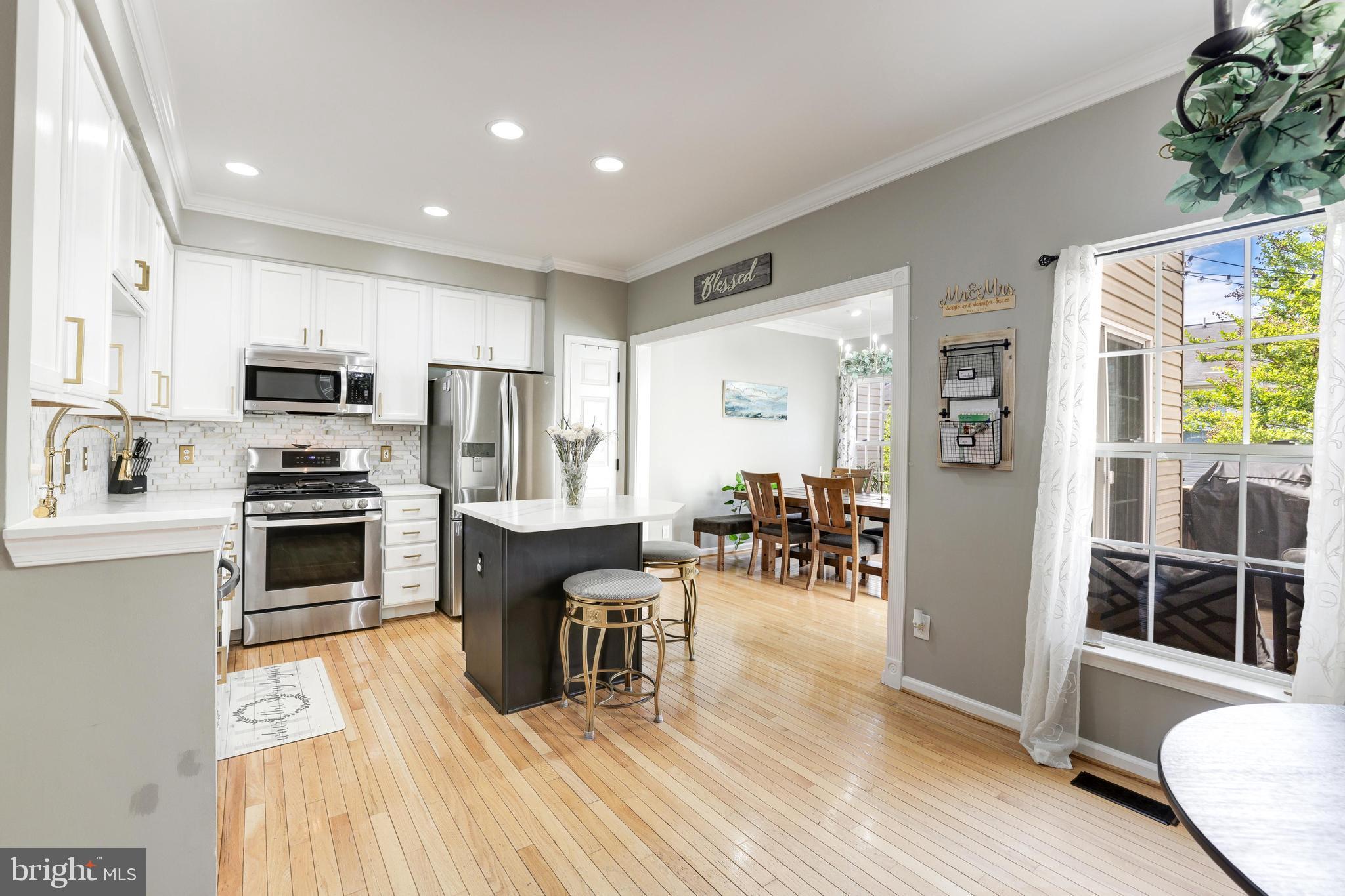 GREENHILL CROSSING - Residential Lease